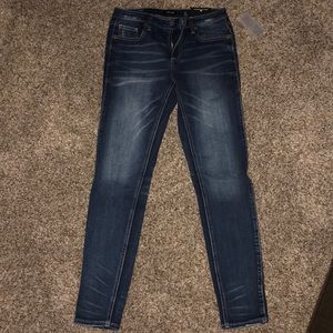 Miss me skinny jeans mid rise